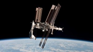 Why there are no stars in space photos? Space Shuttle Endeavour docked to the ISS